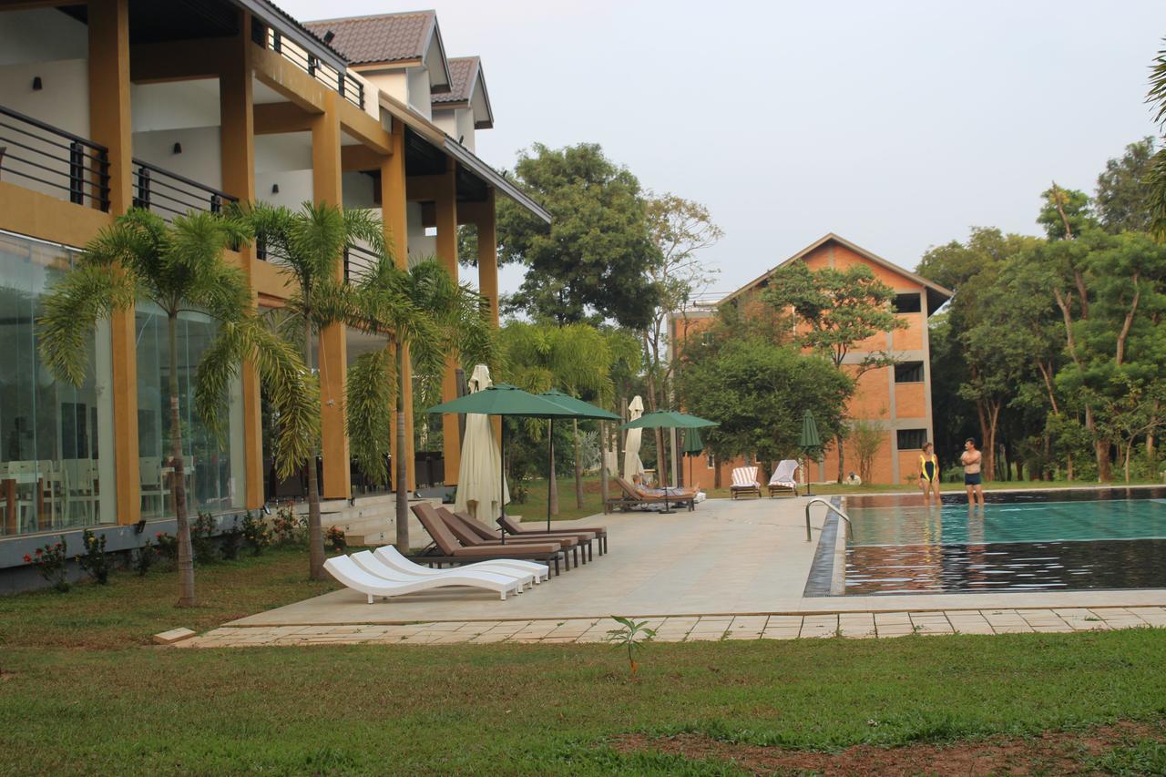 Cassandra Culture Resort Sigiriya Exterior photo